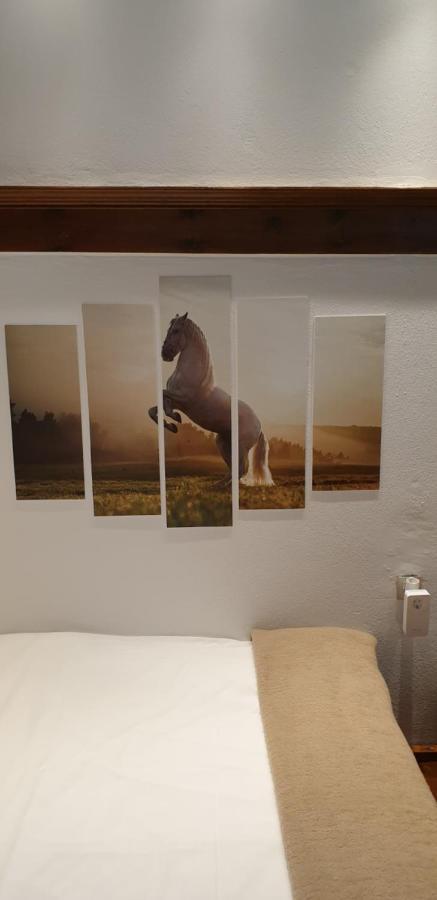 Astraka Guesthouse I Papingo Buitenkant foto