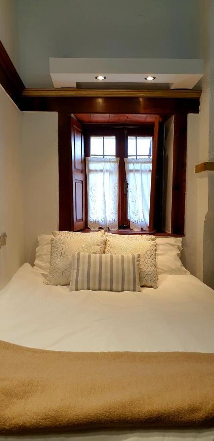 Astraka Guesthouse I Papingo Buitenkant foto