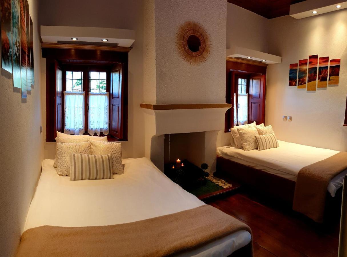Astraka Guesthouse I Papingo Buitenkant foto