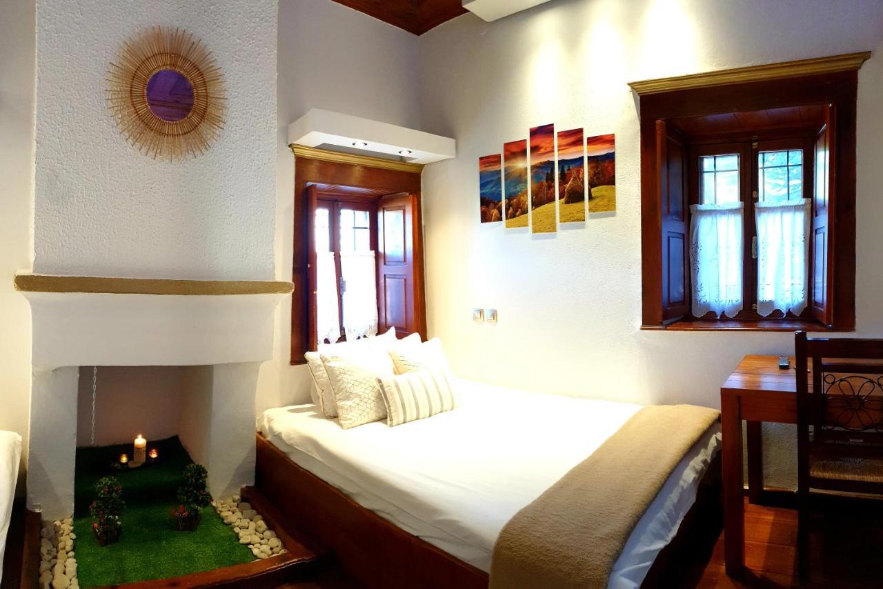 Astraka Guesthouse I Papingo Buitenkant foto