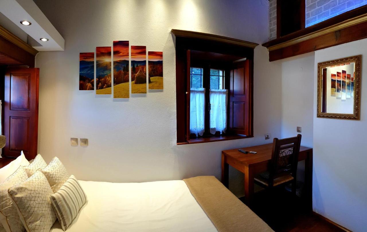 Astraka Guesthouse I Papingo Buitenkant foto